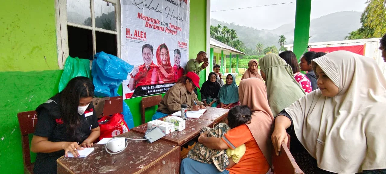 Tim Penanggulangan Bencana PDI Perjuangan Sumbar Soroti Krisis Air Bersih yang Kian Parah di Wilayah Bencana Sumbar