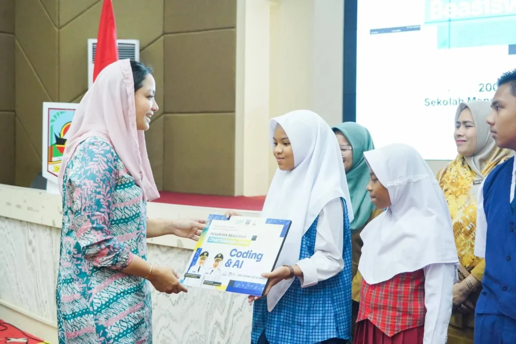 Tegas! Sekolah dan Komite Dharmasraya Dilarang Pungut Biaya Wajib