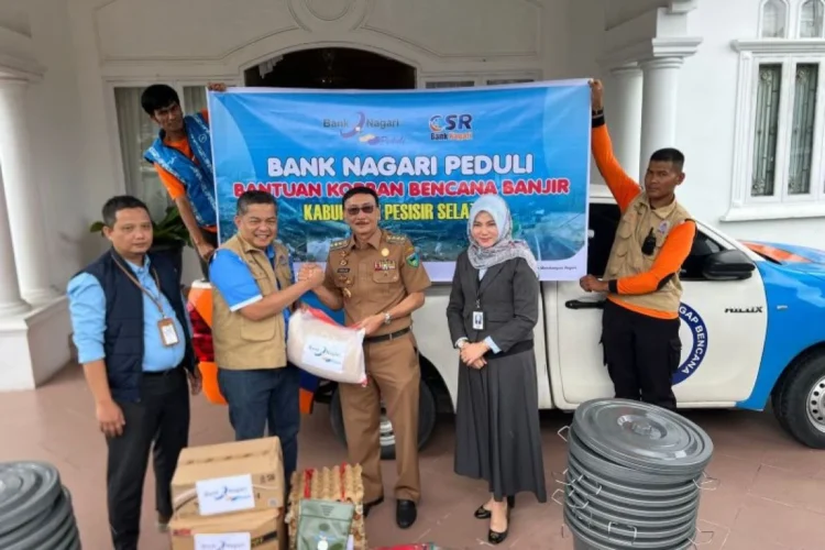 Penyaluran Bantuan Bencana dari Bank Nagari