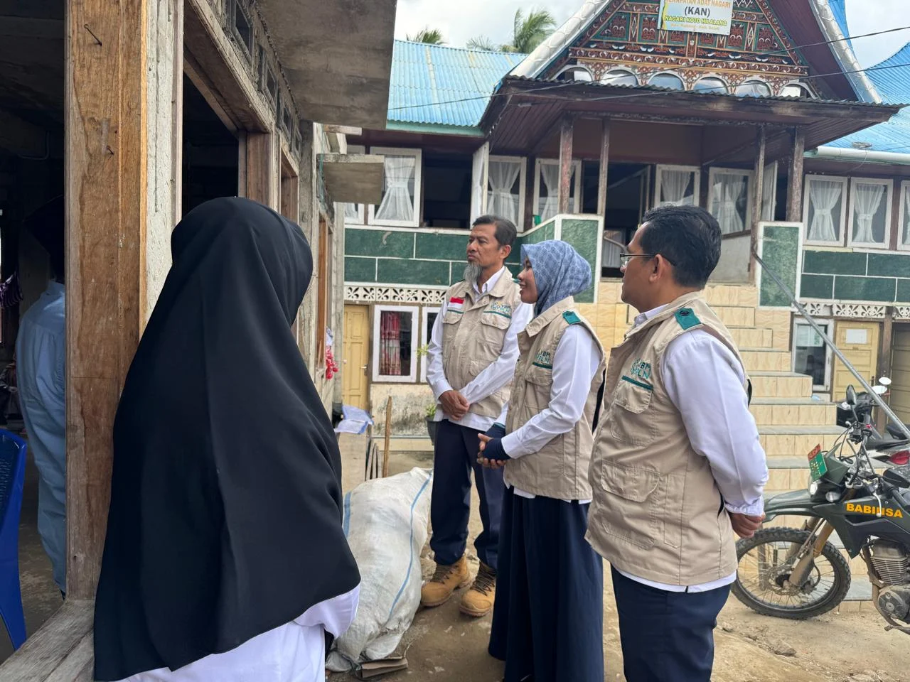 Di Tengah Bencana, YBM PLN Hadir Menguatkan Rakyat Sumatera Barat