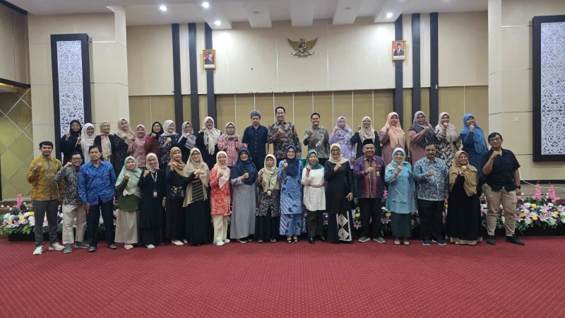 Departemen Bahasa dan Sastra Inggris FBS UNP Laksanakan Lokakarya Pengembangan Perangkat Pembelajaran