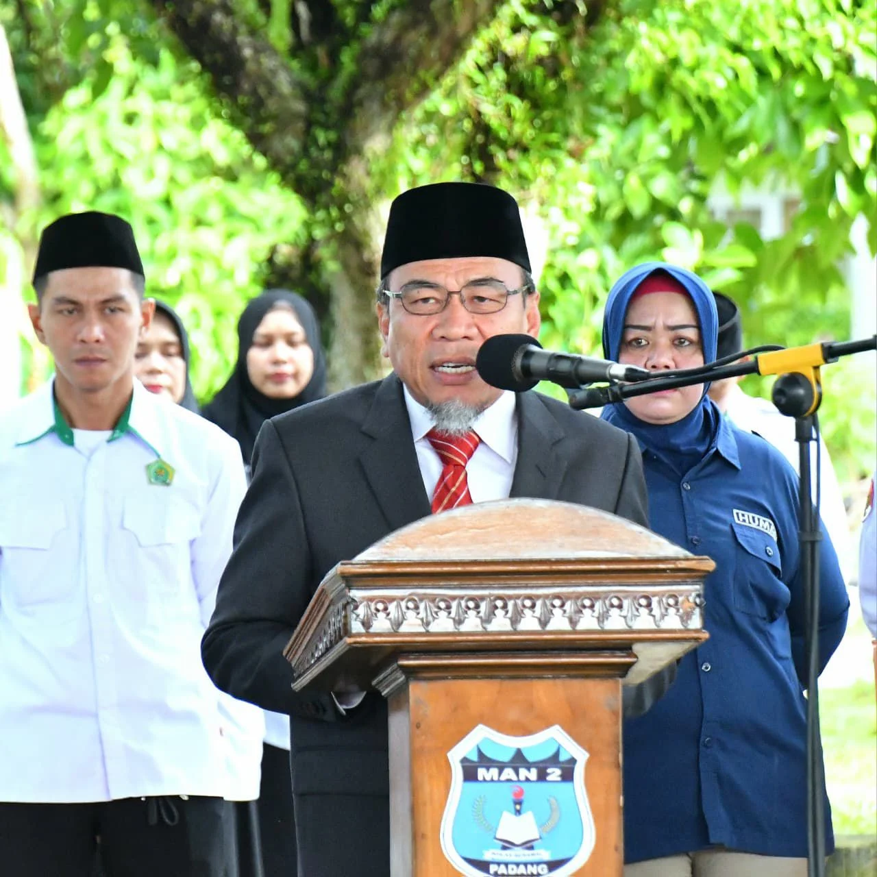 Pimpin Upacara HAB ke-80 Kemenag, Wawako Padang Ajak Perkuat Solidaritas di Tengah Bencana