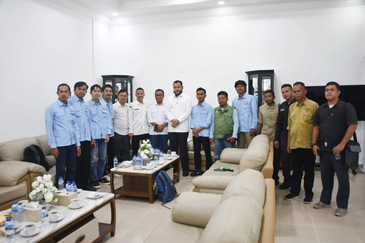 Kota Padang Jadi Lokasi Perdana Gerakan Penanaman 1 Juta Pohon di Sumbar, Investasi Lingkungan Jangka Panjang