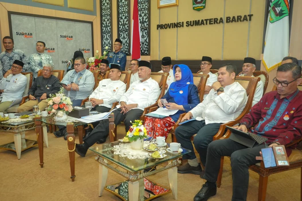 Rakor Bersama Mendagri, Gubernur Sumbar Sampaikan Total Kerugian Pascabencana Berbasis Data Terintegrasi