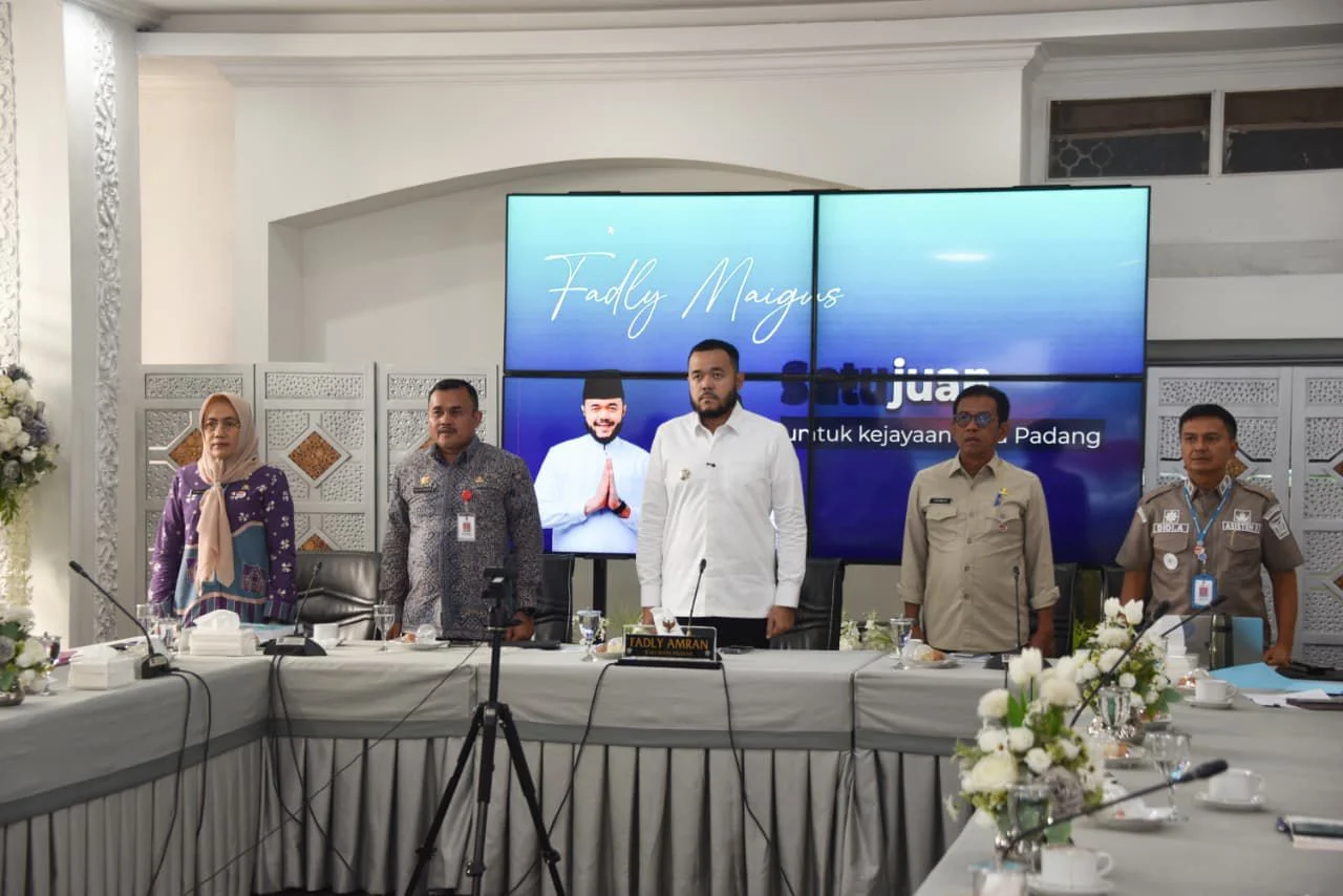 Wali Kota Padang Ikuti Rakor Satgas Rehab-Rekon Pascabencana Sumatera, Siap Perkuat Pendataan dan Perencanaan