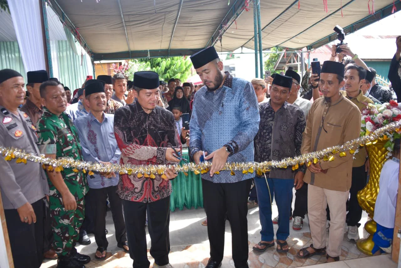 Resmikan Masjid Al-Falah Kuranji, Wali Kota Padang Pesankan Amanah Memakmurkan Masjid
