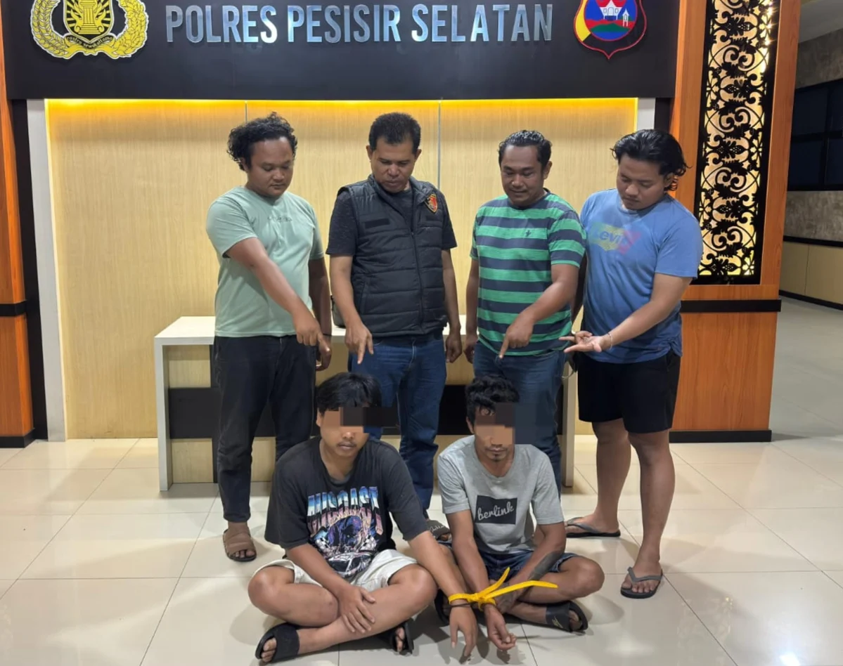 Dua Pria di Ranah Pesisir Pessel Tak Berkutik Saat Digerebek Polisi saat Kedapatan Transaksi Sabu