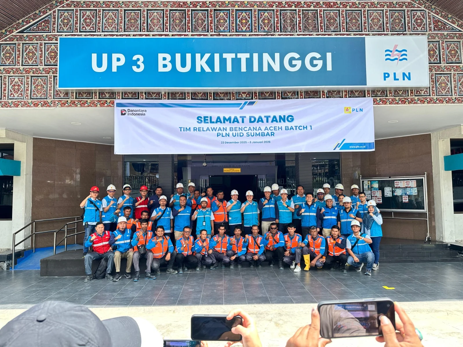 Tim Relawan Batch 1 Tuntas Bertugas di Aceh, PLN UID Sumbar Apresiasi Jejak Pengabdian Tanpa Henti