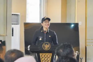 Bupati Annisa Suci Ramadhani Pasang 700 Titik PJU Baru di Dharmasraya