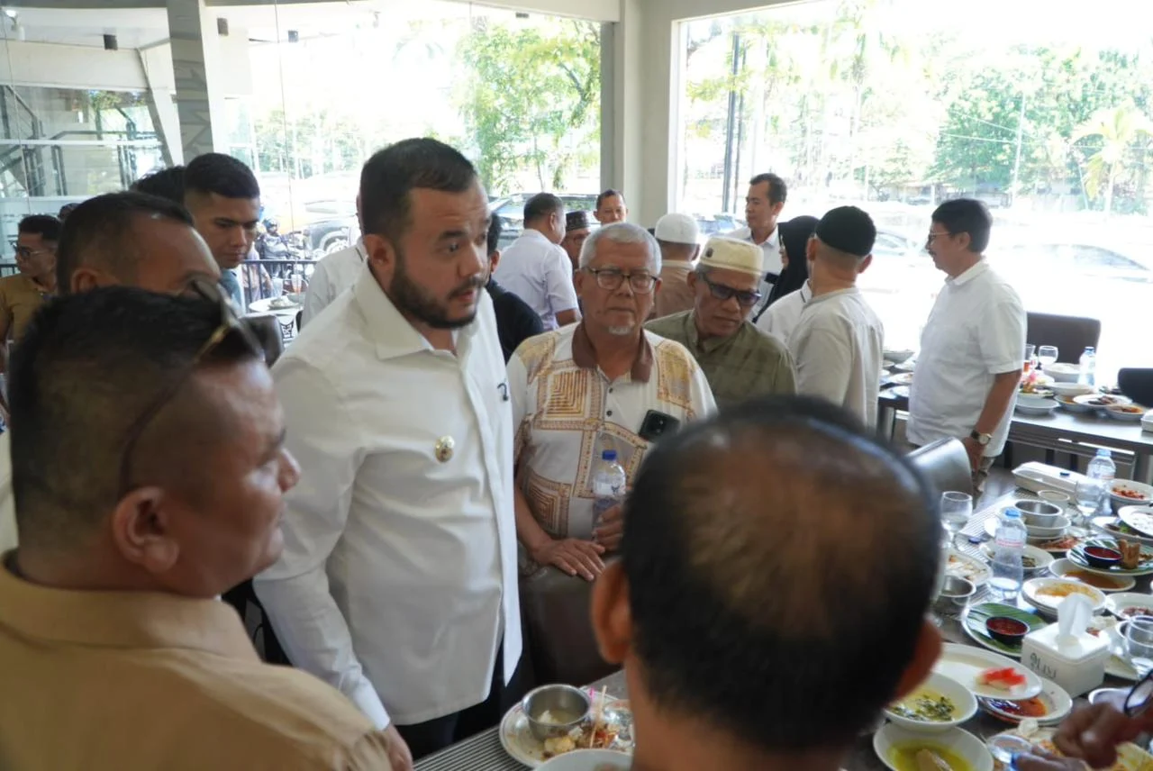 Serap Aspirasi KPP Padang, Fadly Amran Pastikan Revitalisasi Pasar Raya Berpihak pada Pedagang