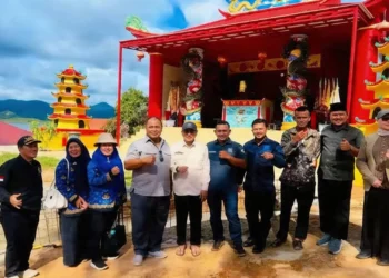 Bangunan yang disebut mirip klenteng di Pulau Cubadak, kawasan Mandeh