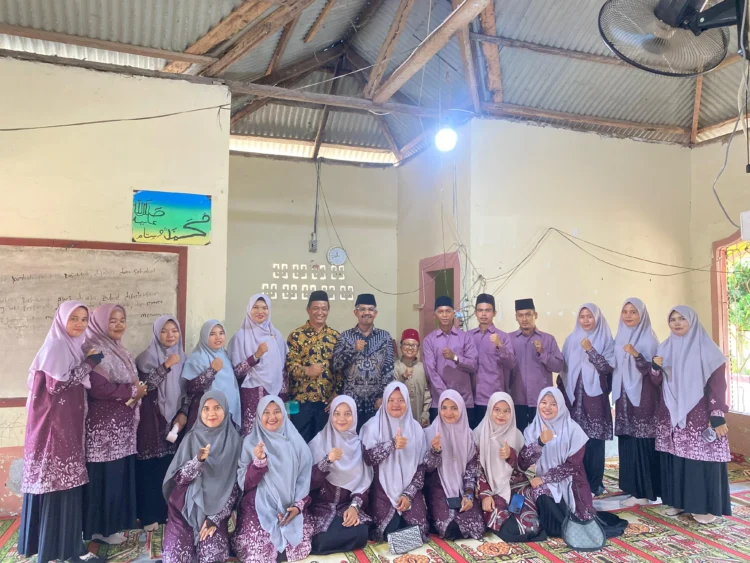 Pondok Pesantren (PPs) Madrasah Tarbiyah Islamiyah (MTI) Ashabul Kahfi Surantih