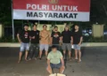 Terduga Pelaku setelah menyerahkan diri ke Polresta Padang