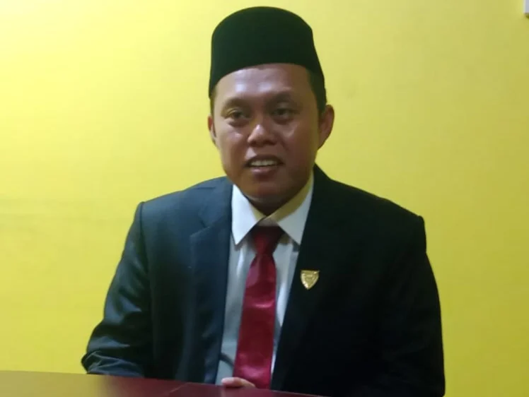 Anggota DPRD Pessel Jumi Sadri