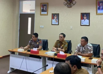 Kasi STNK Subdit Regident Ditlantas Polda Sumbar, AKP Hendrianto rapat dengan Pemda Sumbar