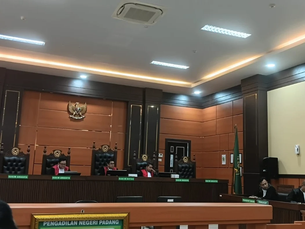 Lolos dari Hukuman Mati, Terdakwa 47 Kilogram Sabu Divonis Seumur Hidup di Padang