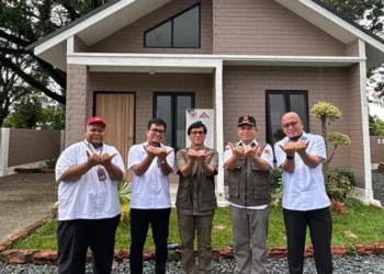 Kunjungi Rumah Contoh, BNPB Nilai Sepablock Cocok untuk Huntap Berkelanjutan