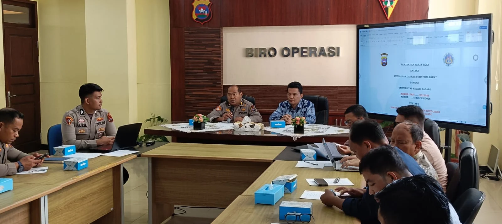 Polda Sumbar dan UNP Bahas Pendirian Pusat Studi Kepolisian