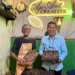 Erick pemilik Ajo Art Creative bersama Branch Manager BRI Khatib Sulaiman Anang Sigit Harwanto