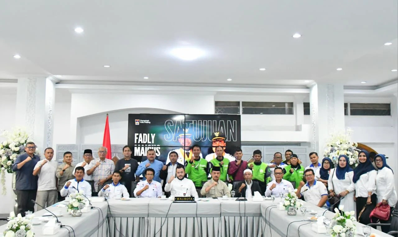 Peringatan May Day, Pemko Padang dan FSPMI Duduk Bersama Bahas Upah hingga Perlindungan Pekerja