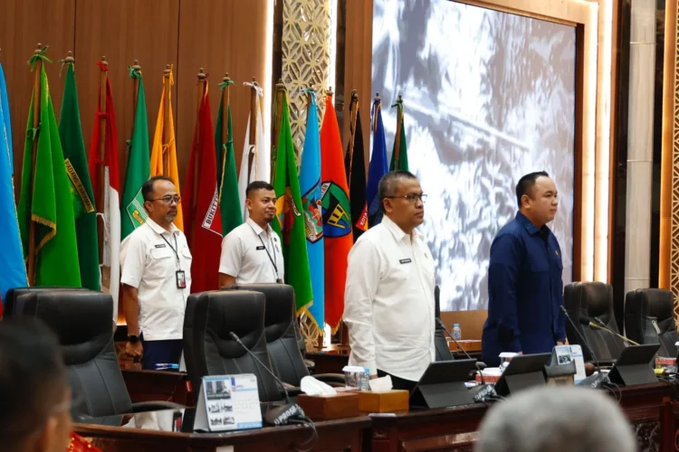 DPRD Sumbar Resmi Tetapkan Usul Prakarsa Ranperda Perubahan Perda Pendidikan, Rabu (6/5/2026)