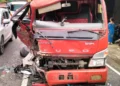 Kondisi truk usai kecelakan di Tarusan Pessel