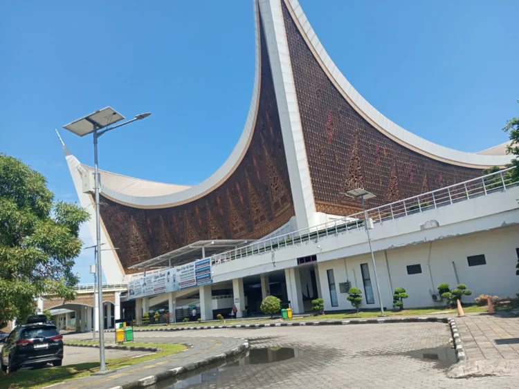 Masjid Raya Sumbar