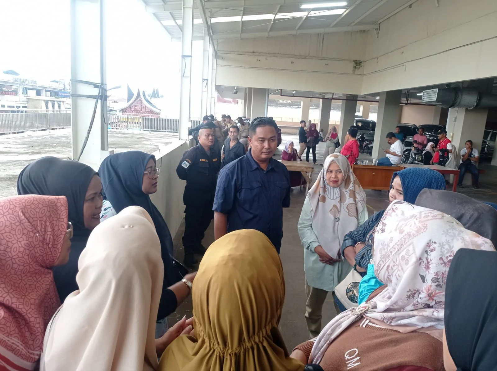Pemko Sosialisasikan Rencana Modernisasi dan Penataan Pasar Raya Padang, Samakan Persepsi dengan Pedagang