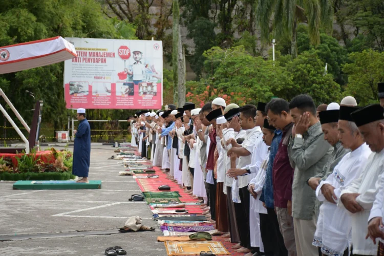 PT Semen Padang Ajak Warga Indarung dan Sekitarnya Ramaikan Salat Iduladha 1447 H