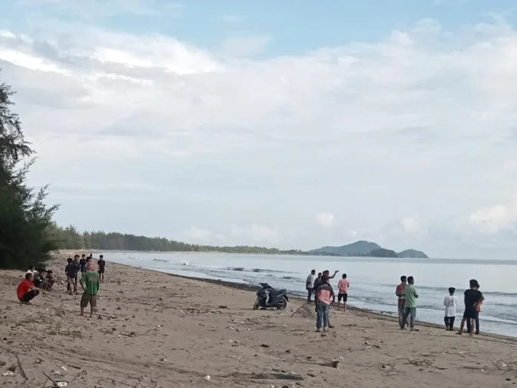 Tragis, Seorang Bocah di Taratak Pessel Dilaporkan Hilang Terseret Arus Saat Menyeberangi Muara