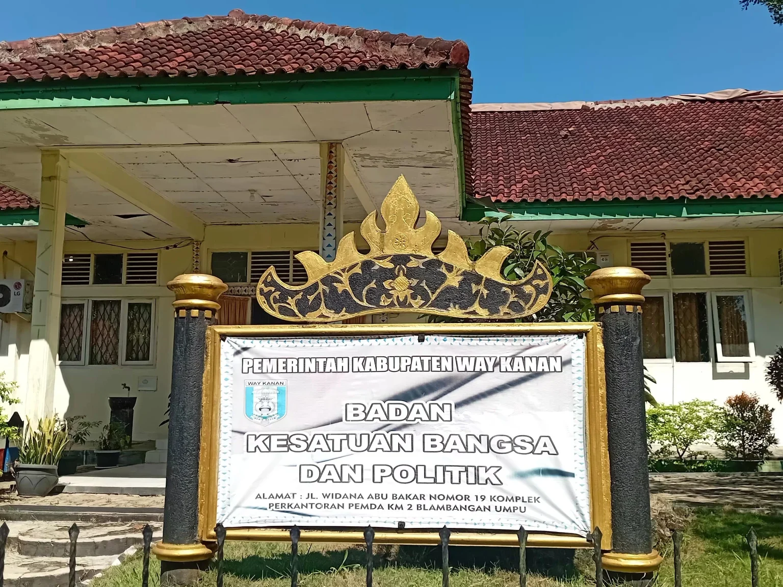Sekretaris Kesbangpol Way Kanan Disorot Diduga Jarang Masuk Kantor, Sekda Ingatkan Sanksi ASN Bolos Kerja