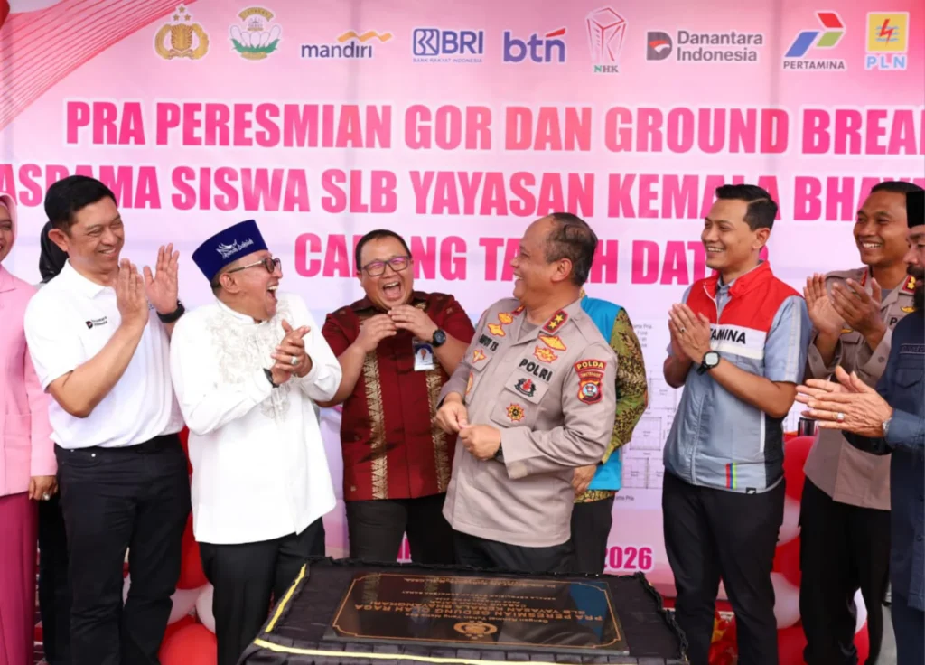Peduli Pendidikan, BRI RO 3 Padang Ikut Berpartisipasi Bangun GOR dan Asrama SLB di Tanah Datar