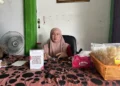 Yuli Hartati (46) pemilik rumah makan Rifa Uncu di Tua Pejat Sipora