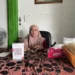 Yuli Hartati (46) pemilik rumah makan Rifa Uncu di Tua Pejat Sipora