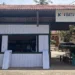 Warung makan H.Lenggang di bekas bangunan stasiun kereta di Batu Taba, Tanah Datar