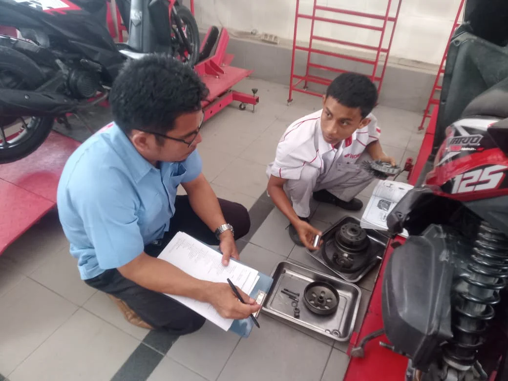 Diuji dan Dibina, Lulusan TSM Honda Kini Siap Berkarya di Dunia Kerja