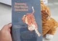 Salah satu buku sastra yang diterbitkan Taman Budaya Sumbar.
