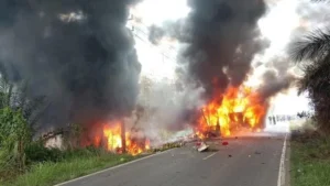 Tragedi Kecelakaan Bus ALS VS Truk Tangki BBM di Jalinsum Sumsel, Kernet Jadi Saksi Kunci