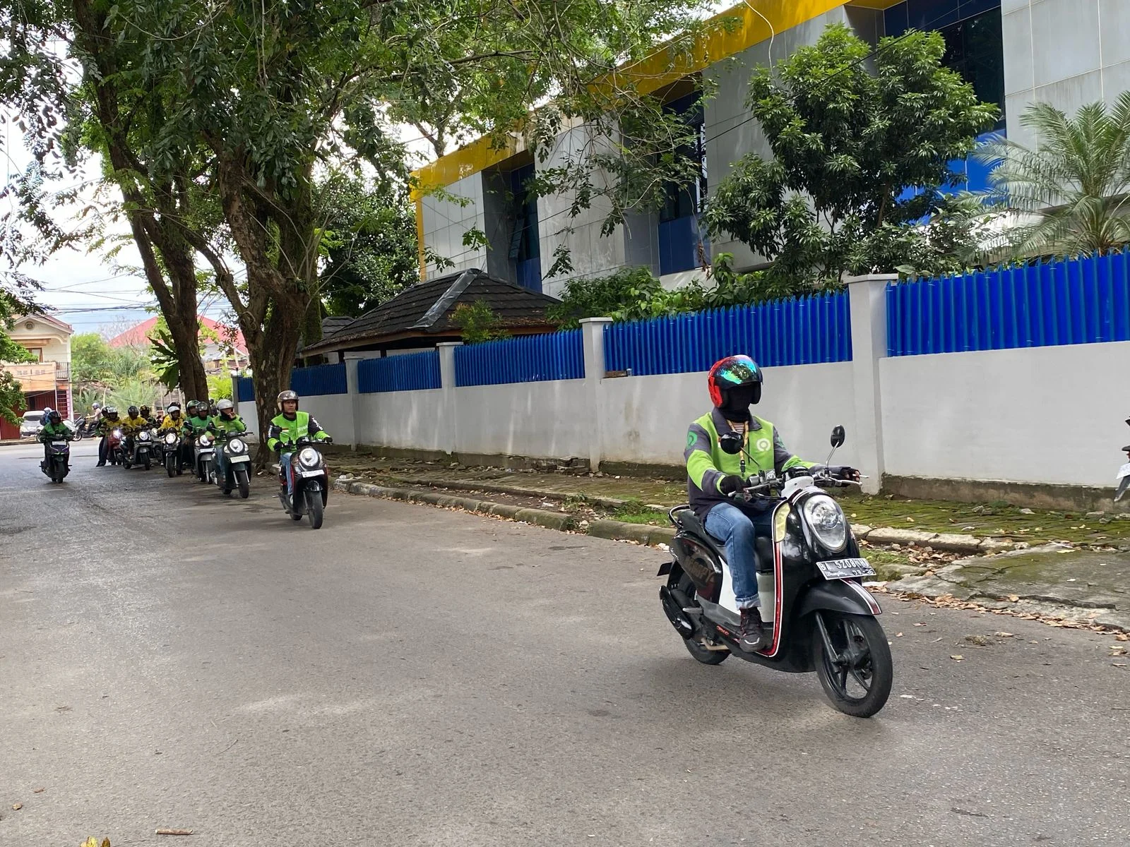 Honda Hayati Bagikan Tips Aman Berkendara Untuk Pengemudi Ojek Online