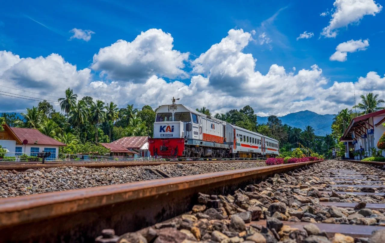 Yuk Rencanakan Libur Sekolah Bersama Kereta Api, KAI Divre II Sumbar Sediakan Lebih dari 120 Ribu Tempat Duduk KA Lokal