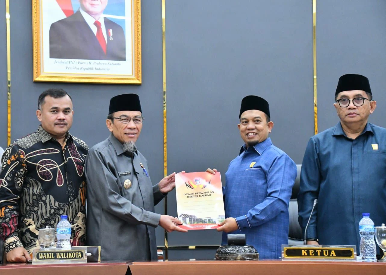 Pemko Padang Sampaikan Ranperda Pertanggungjawaban Pelaksanaan APBD 2025, DPRD Segera Bentuk Pansus