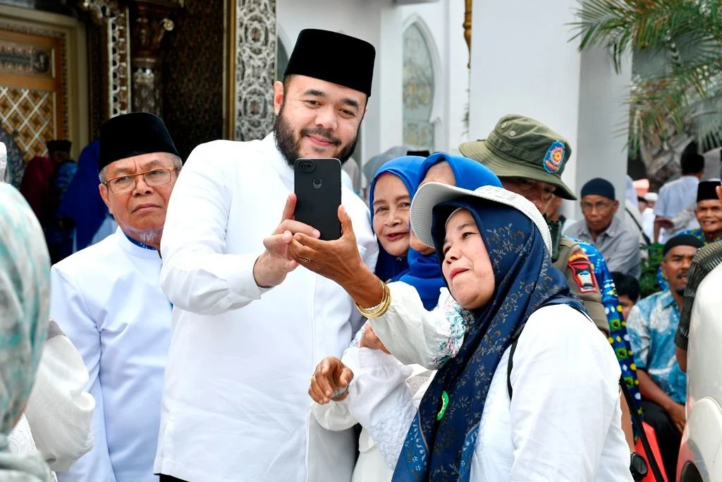 Fadly Amran Paparkan Progul Smart Surau ke 19 Ribu Jamaah BKMT se-Sumbar di Masjid Baiturrahmah