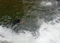 Sensasi Air Terjun Limau Manih Kulam Pessel (Klikpositif.com)