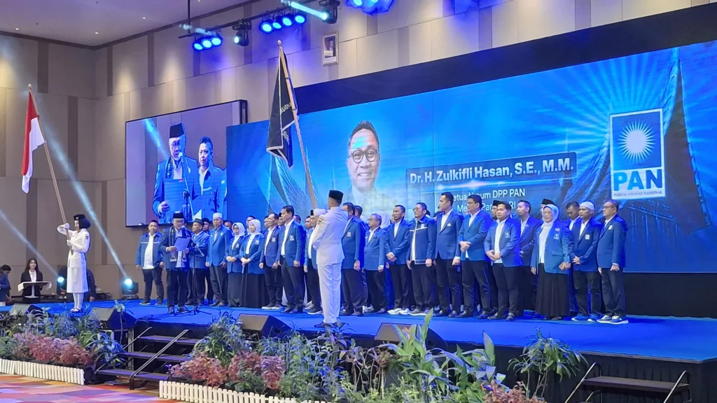 Kembali Nahkodai PAN Sumbar usai Dilantik Zulhas, Indra Dt Rajo Lelo Siap Perkuat Mesin Partai hingga Daerah