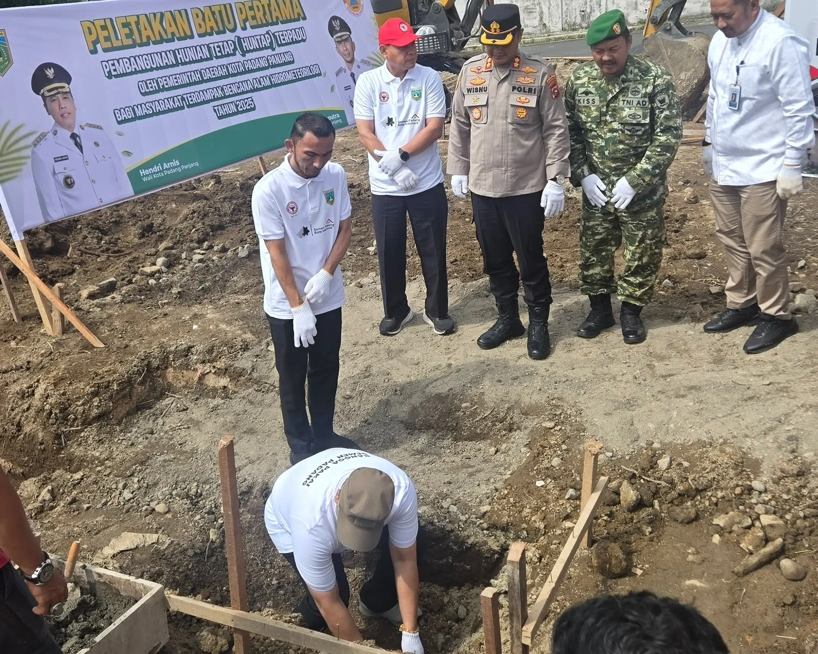 Pakai Sepablock, Pembangunan 10 Unit Huntap Terpadu untuk Korban Bencana di Padang Panjang Dimulai