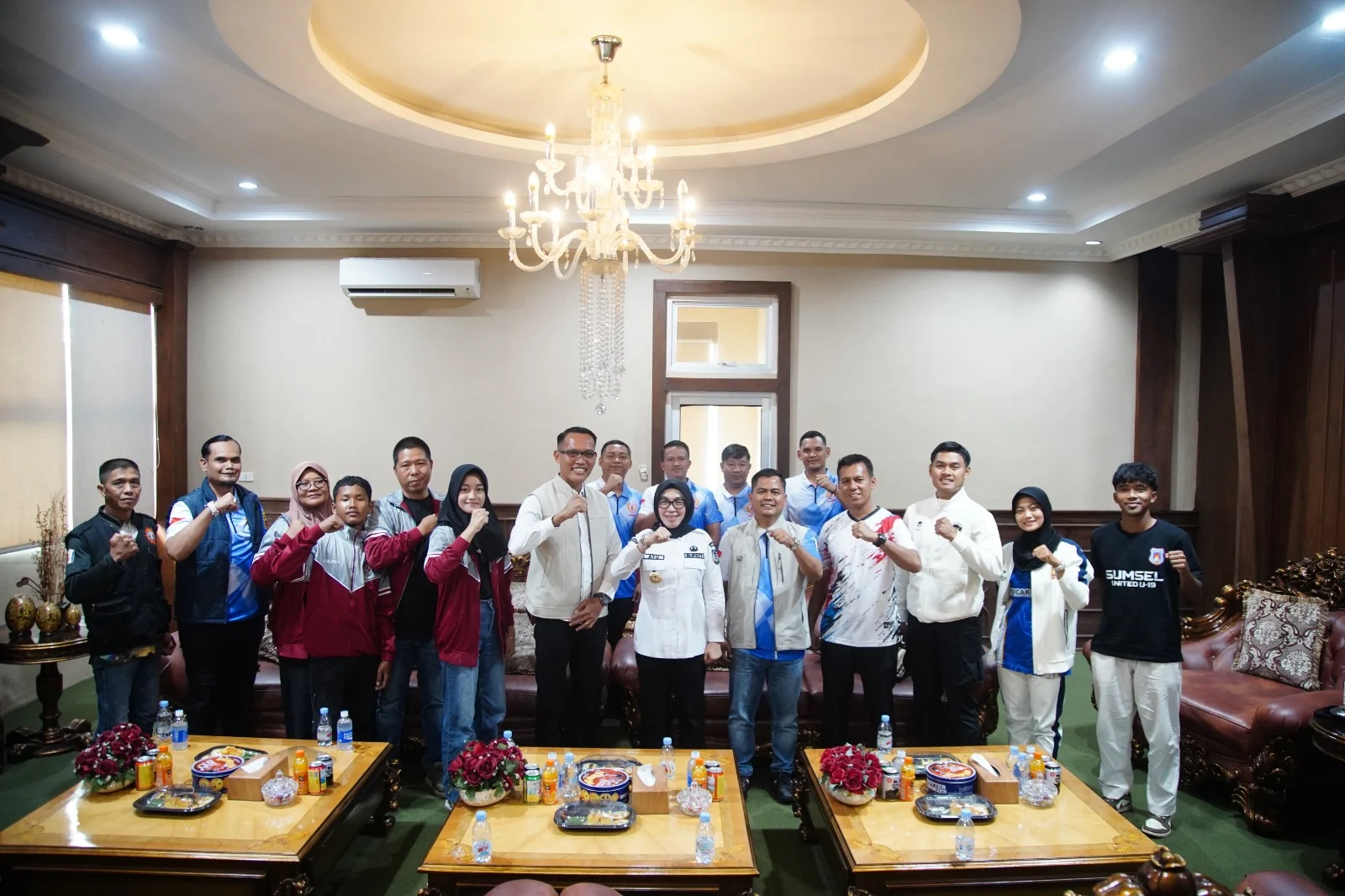Bupati Way Kanan Terima Aspirasi Atlet Berprestasi, Fasilitas Latihan Jadi Sorotan