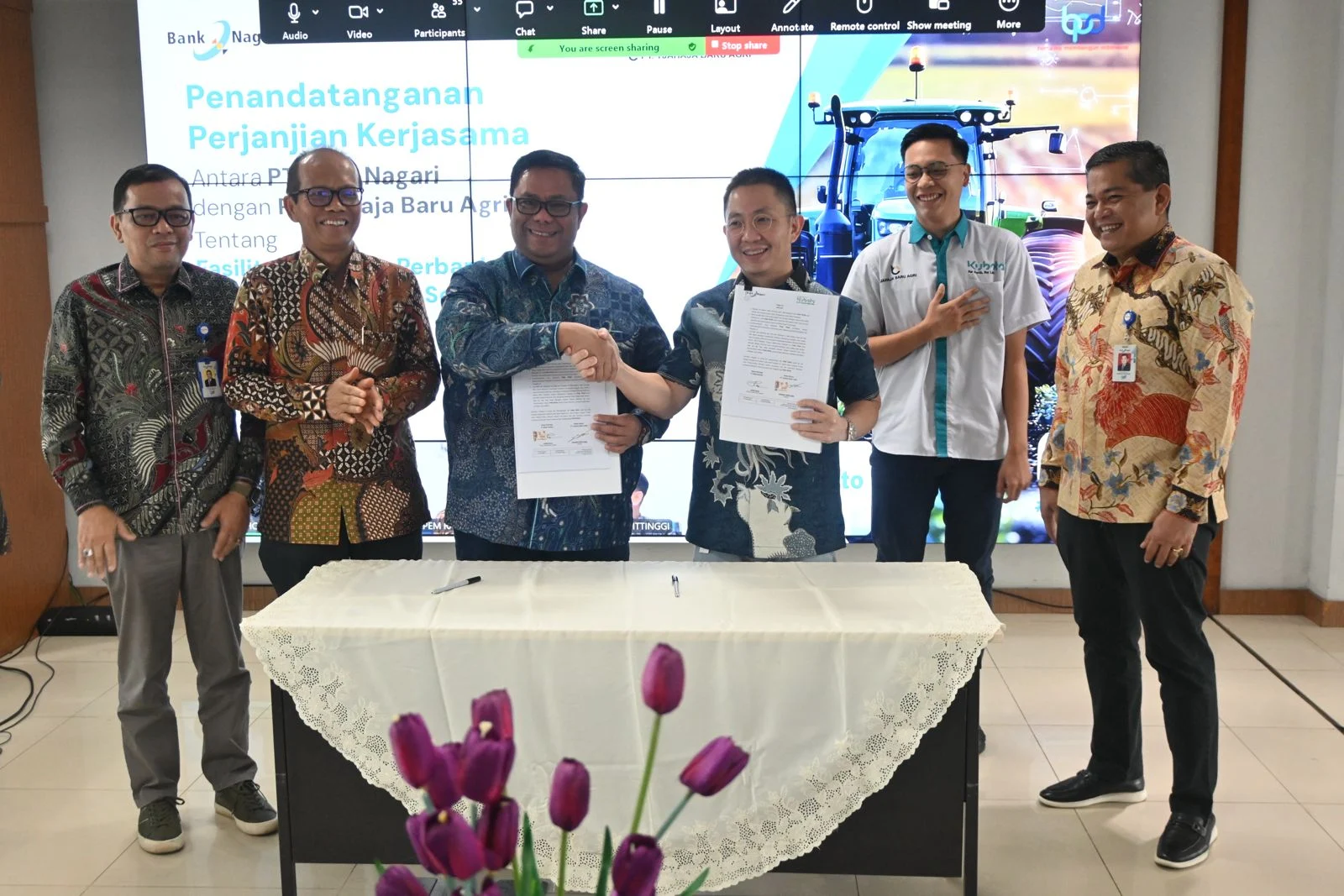 Bank Nagari Gandeng PT Tjahaja Baru Agri, Permudah Pembiayaan Alsintan untuk Petani