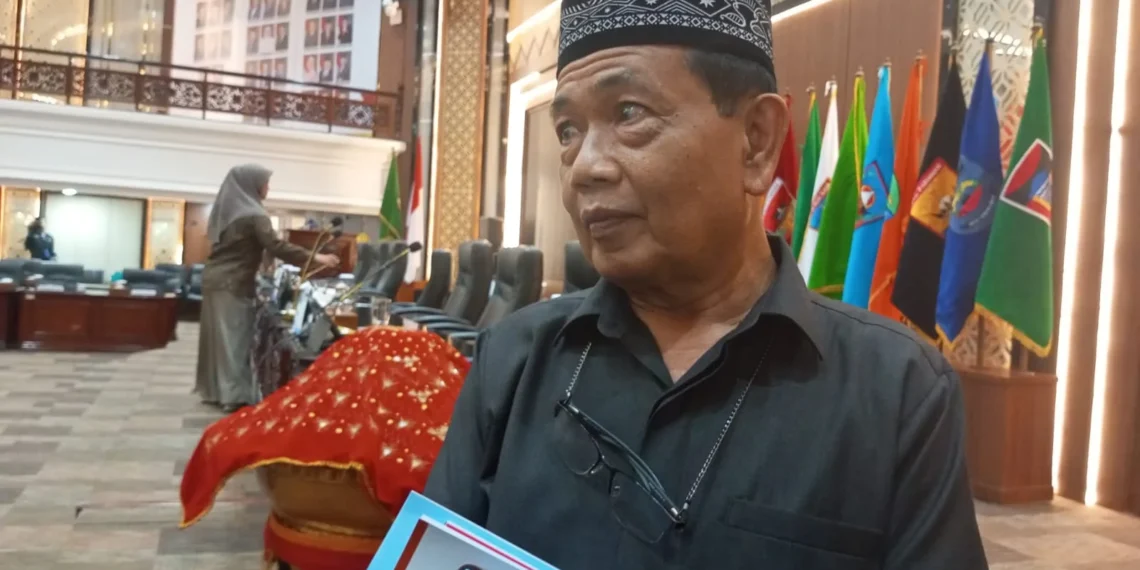 Ketua BK DPRD Sumbar, Bakri Bakar