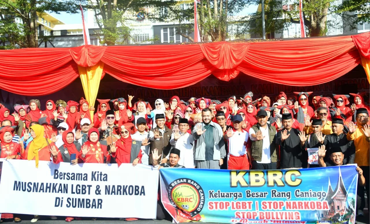Hadiri Deklarasi Anti Narkoba dan LGBT di Sumbar, Fadly Amran Serukan Keluarga Jadi Benteng Utama Selamatkan Generasi Muda