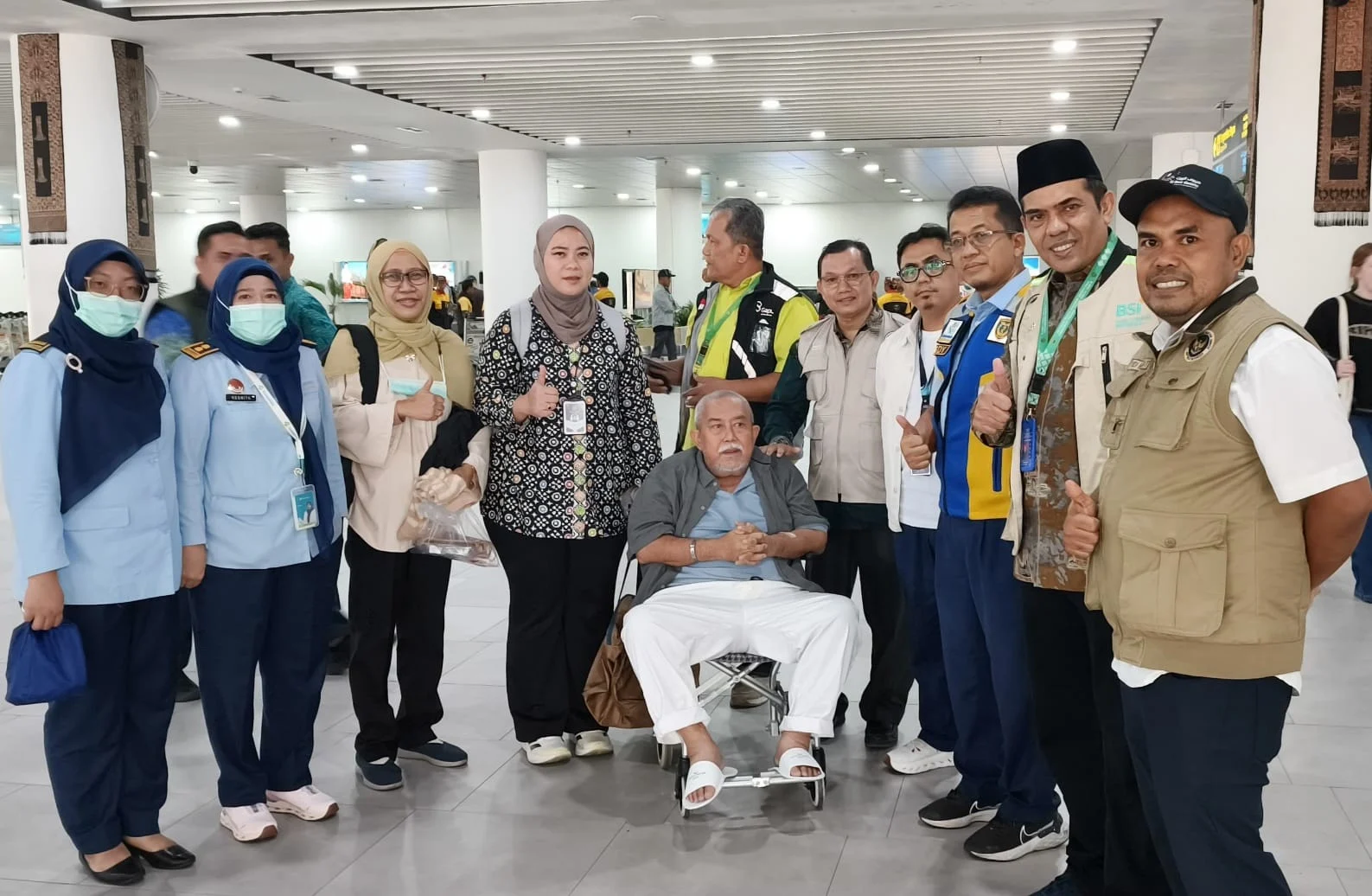 Sempat Tertunda karena Sakit, Dua Jemaah Haji Sumbar Pulang ke Padang, Lima Masih Dirawat